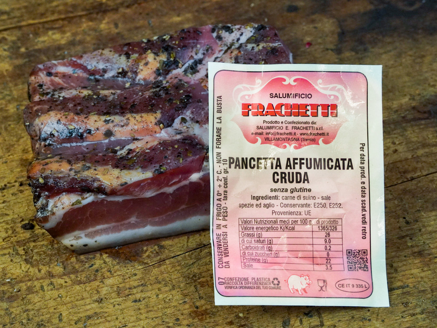 Gewürzter geräucherter Speck