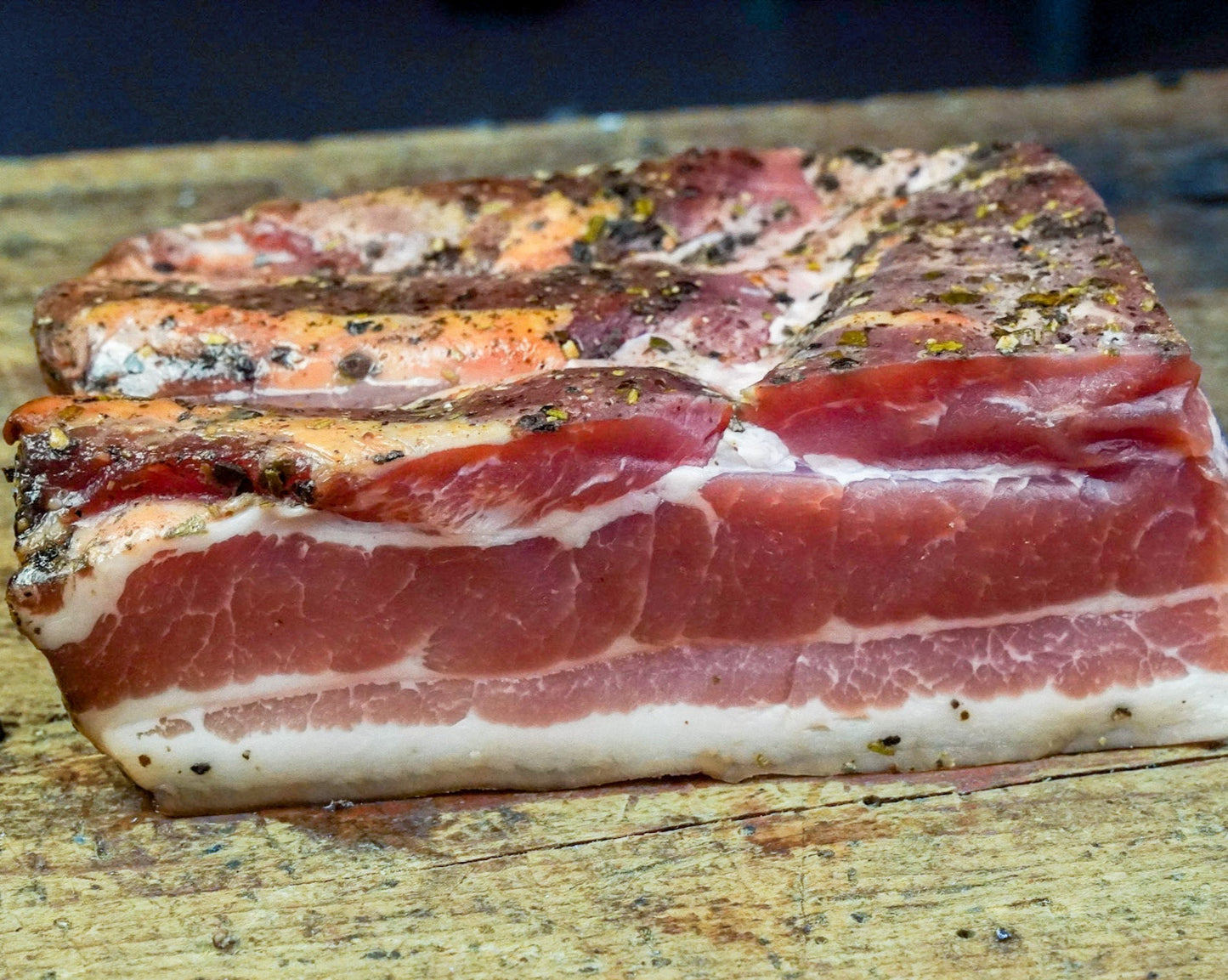 Pancetta affumicata stagionata